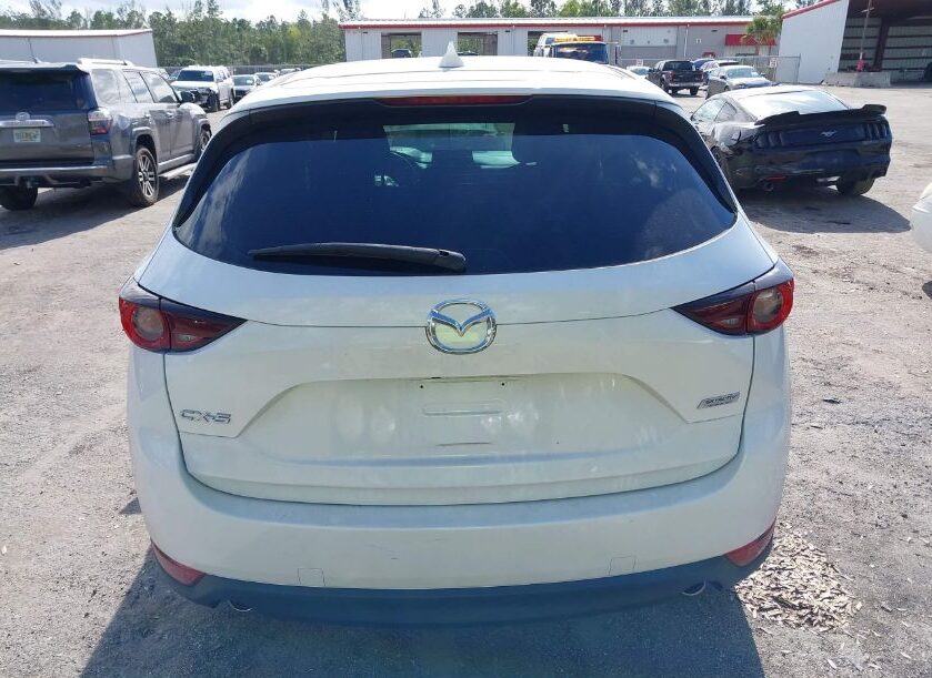 Автомобиль MAZDA CX-5 Sport 2019 | GrandCar Автомобиль MAZDA CX-5 Sport 2019 | GrandCar
