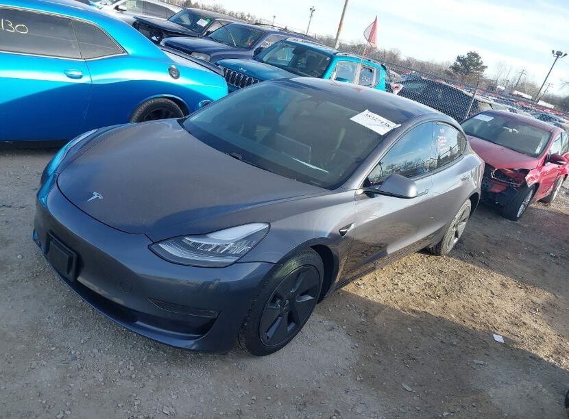Автомобиль Tesla Model 3 2021 | GrandCar