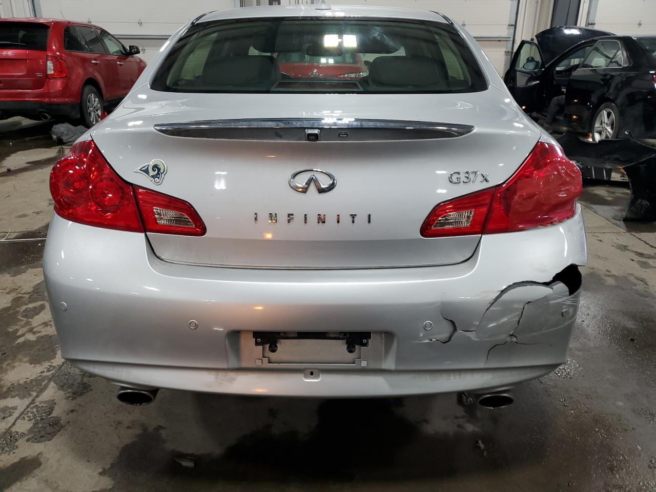 Автомобиль INFINITI G37 2013 | GrandCar Автомобиль INFINITI G37 2013 | GrandCar