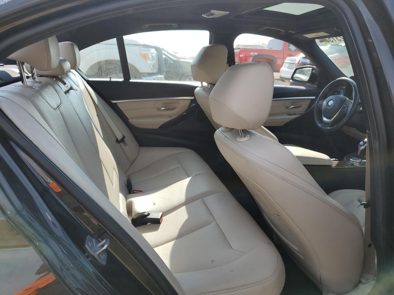 Автомобіль BMW 328 XI SULEV 2016 | GrandCar Автомобіль BMW 328 XI SULEV 2016 | GrandCar