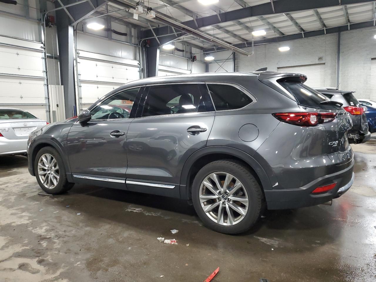 Автомобиль MAZDA CX-9 GRAND TOURING 2016 | GrandCar Автомобиль MAZDA CX-9 GRAND TOURING 2016 | GrandCar