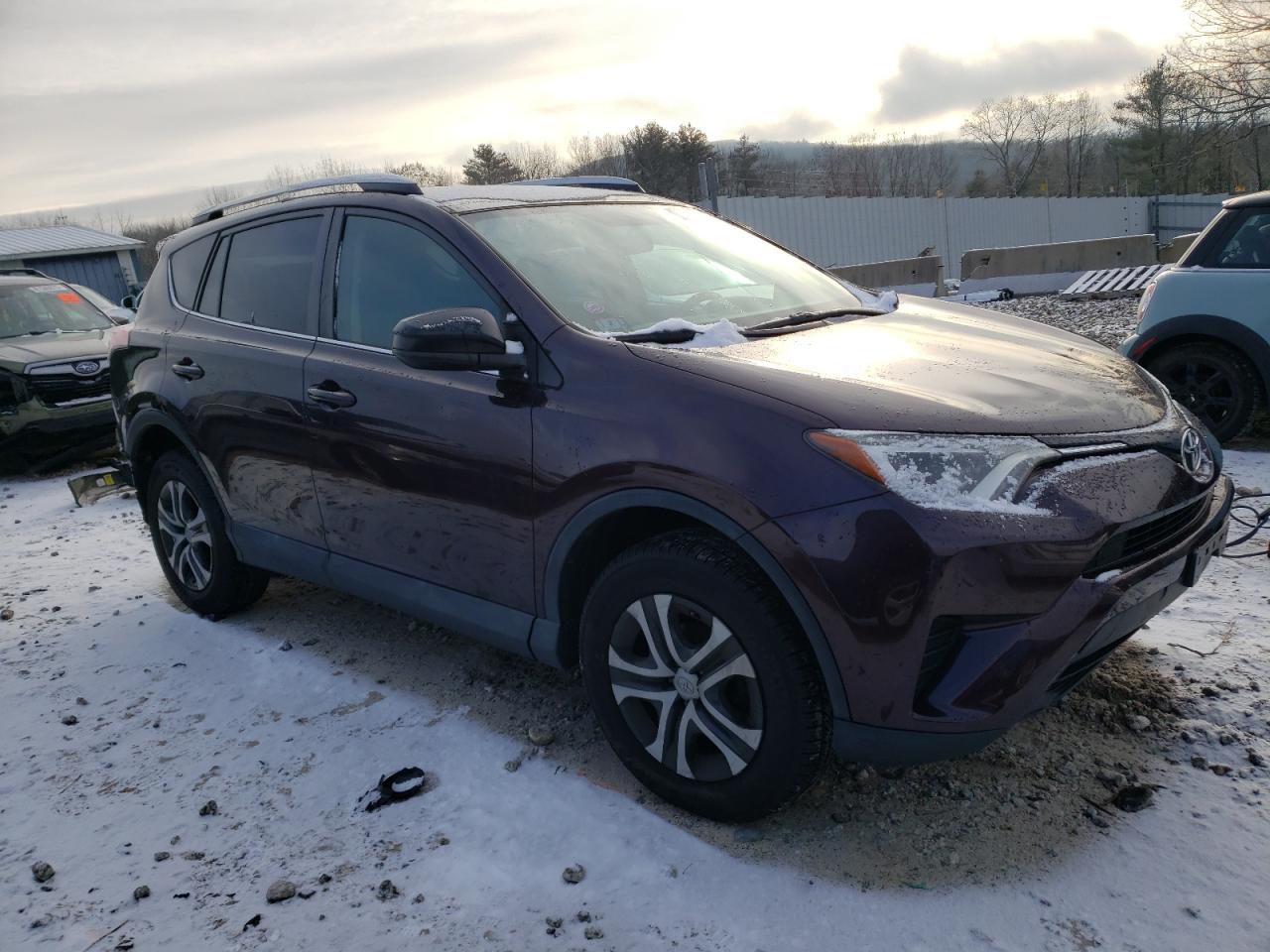 Автомобіль TOYOTA RAV4 LE 2016 | GrandCar Автомобіль TOYOTA RAV4 LE 2016 | GrandCar