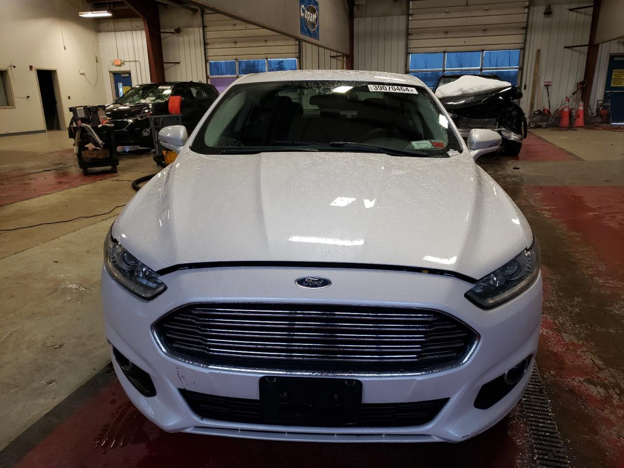 Автомобиль FORD FUSION SE 2015 | GrandCar Автомобиль FORD FUSION SE 2015 | GrandCar