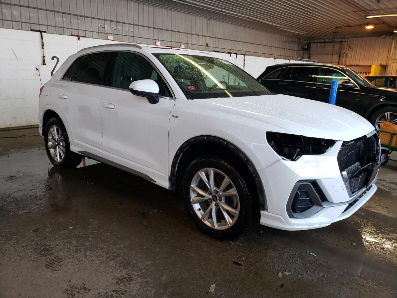Автомобіль AUDI Q3 PREMIUM PLUS S LINE 2021 | GrandCar Автомобіль AUDI Q3 PREMIUM PLUS S LINE 2021 | GrandCar