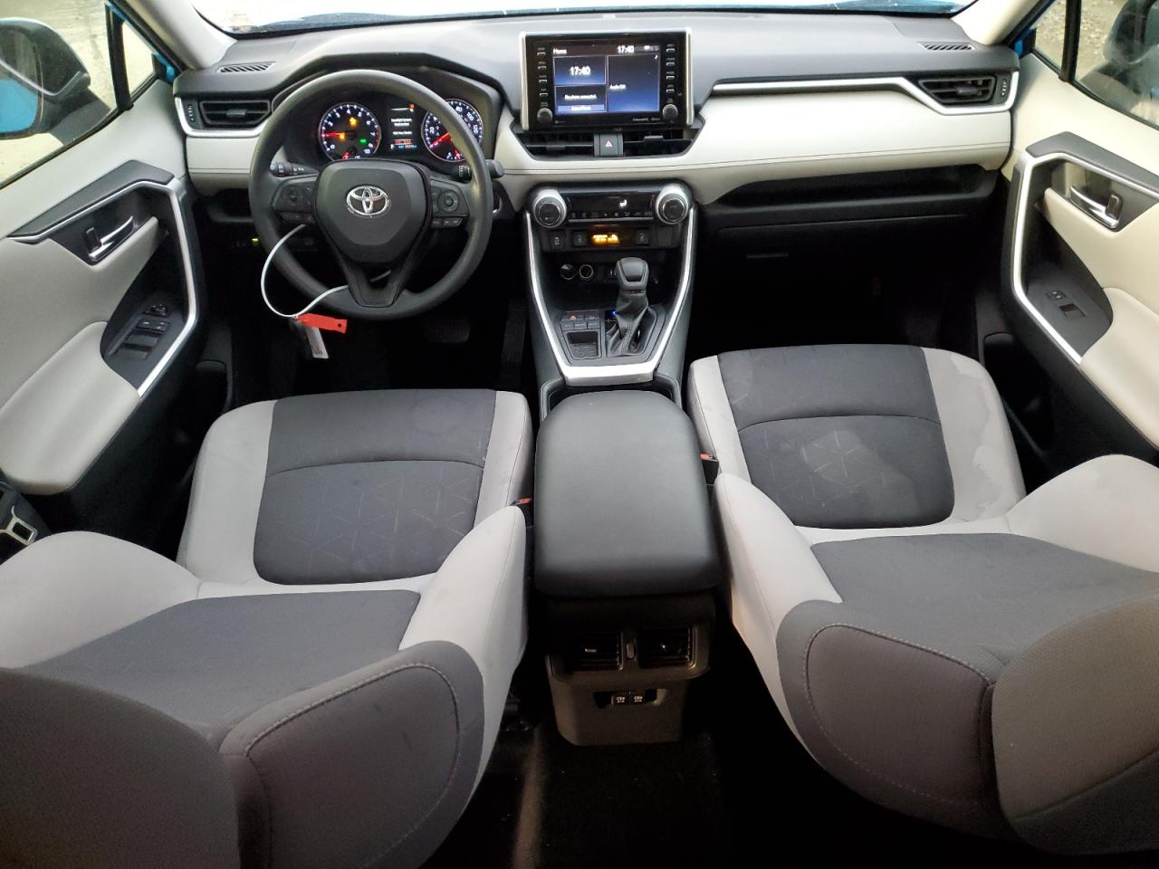 Автомобіль TOYOTA RAV4 XLE 2019 | GrandCar Автомобіль TOYOTA RAV4 XLE 2019 | GrandCar