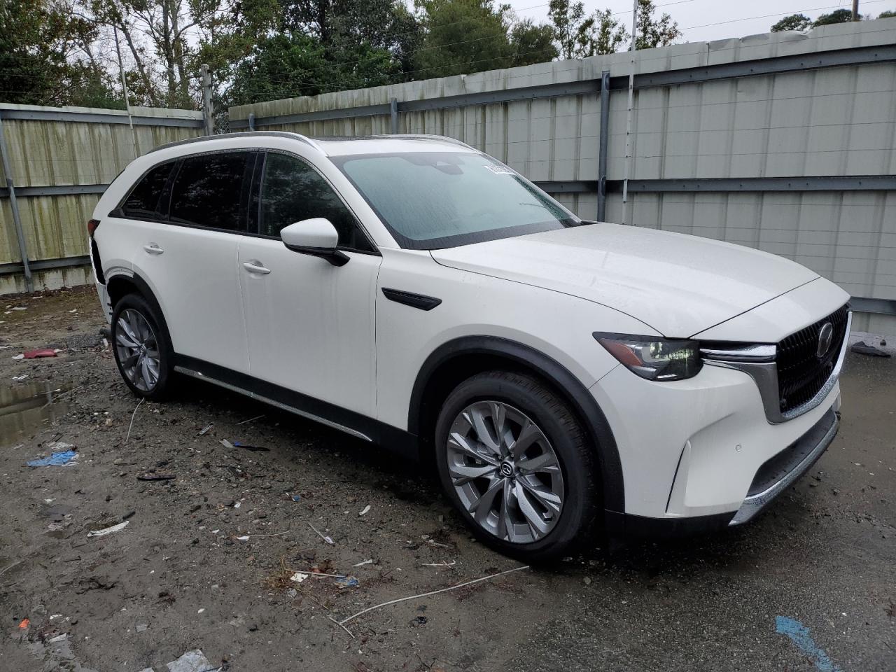 Автомобіль MAZDA CX-90 PREMIUM PLUS 2024 | GrandCar Автомобіль MAZDA CX-90 PREMIUM PLUS 2024 | GrandCar