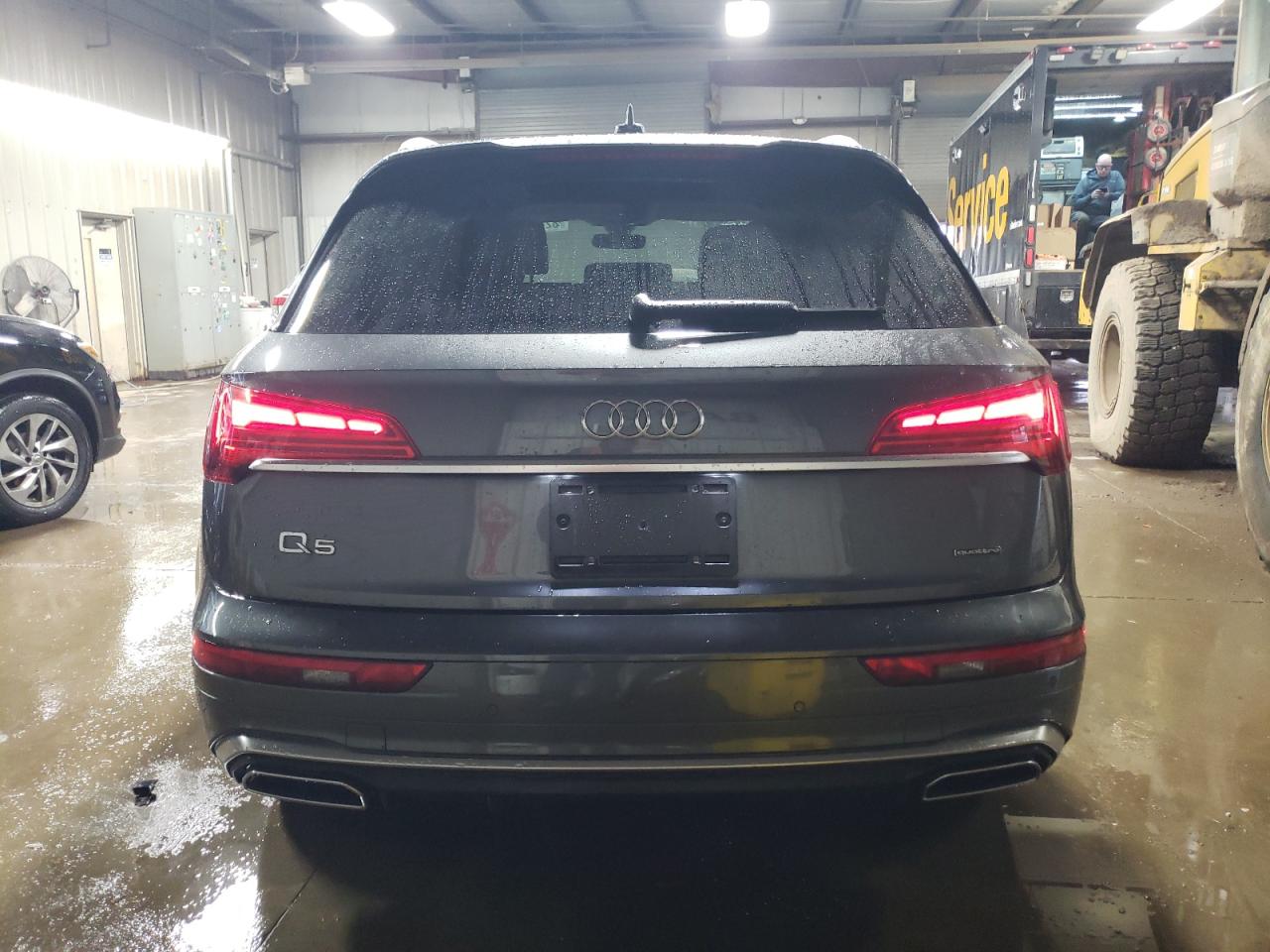 Автомобиль AUDI Q5 PREMIUM 45 2022 | GrandCar Автомобиль AUDI Q5 PREMIUM 45 2022 | GrandCar