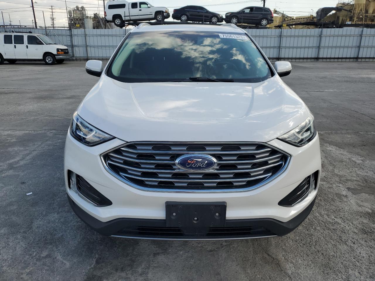 Автомобіль FORD EDGE TITANIUM 2019 | GrandCar Автомобіль FORD EDGE TITANIUM 2019 | GrandCar