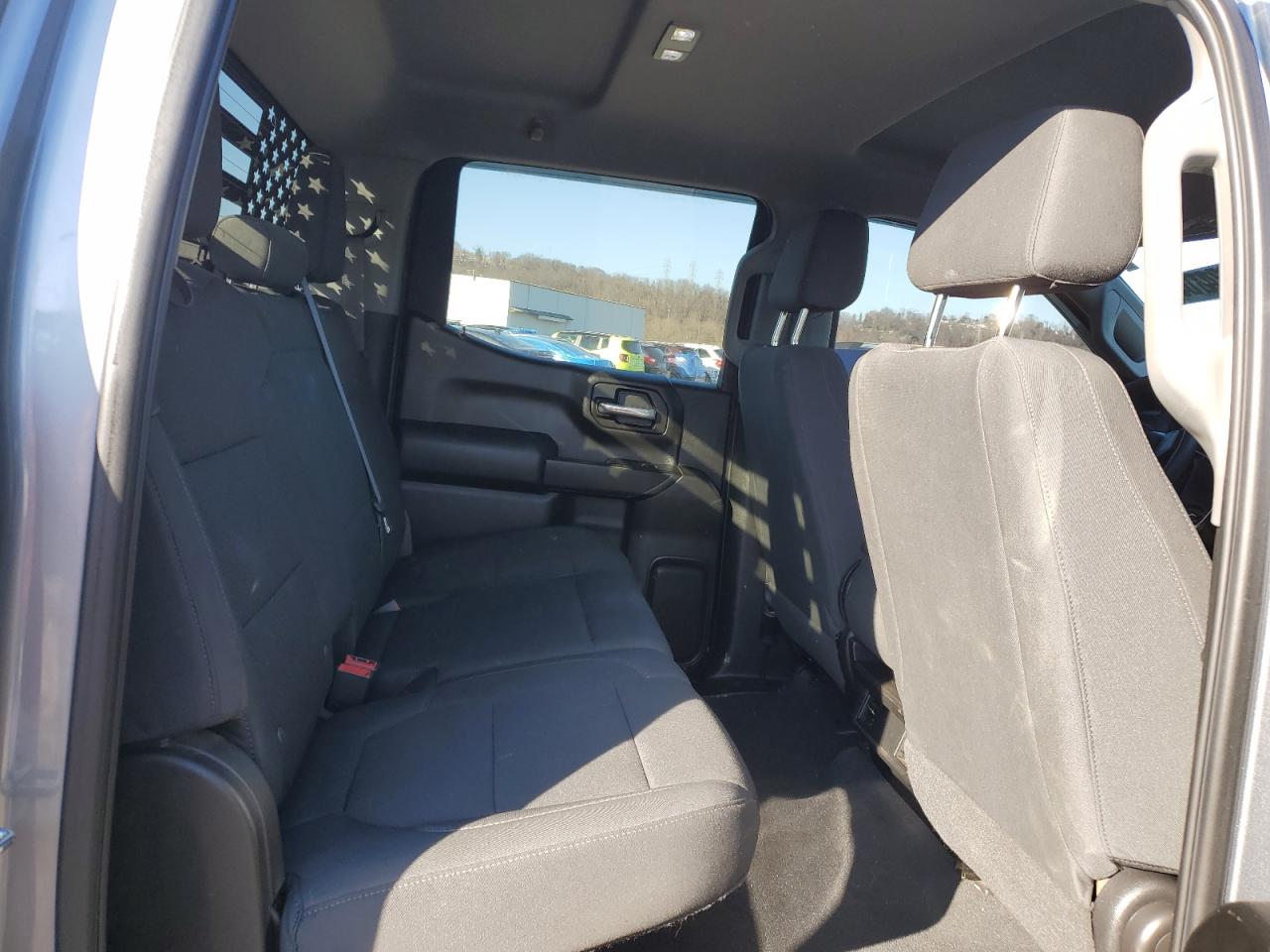 Автомобиль CHEVROLET SILVERADO K1500 TRAIL BOSS CUSTOM 2021 | GrandCar Автомобиль CHEVROLET SILVERADO K1500 TRAIL BOSS CUSTOM 2021 | GrandCar