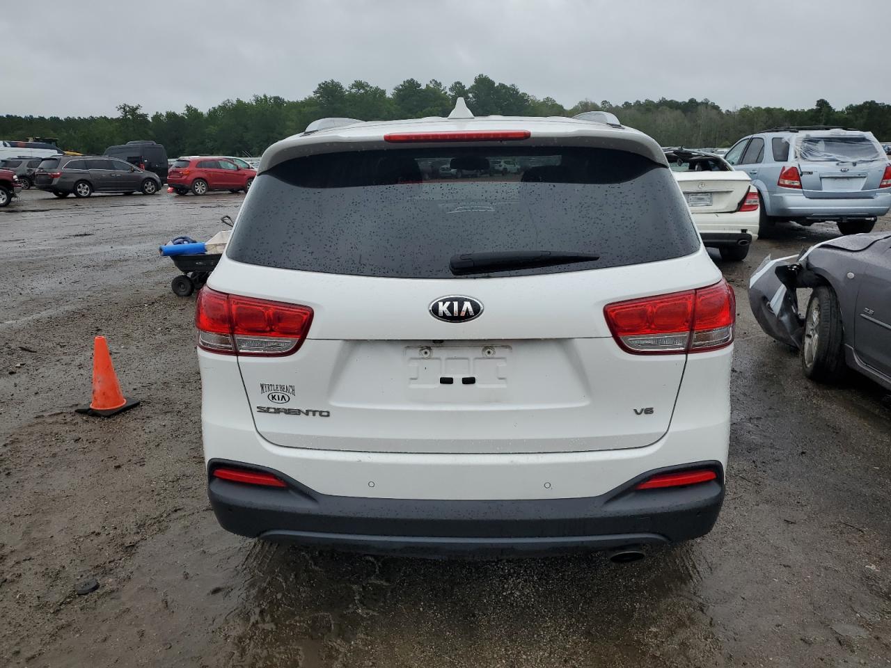 Автомобиль KIA SORENTO LX 2016 | GrandCar Автомобиль KIA SORENTO LX 2016 | GrandCar