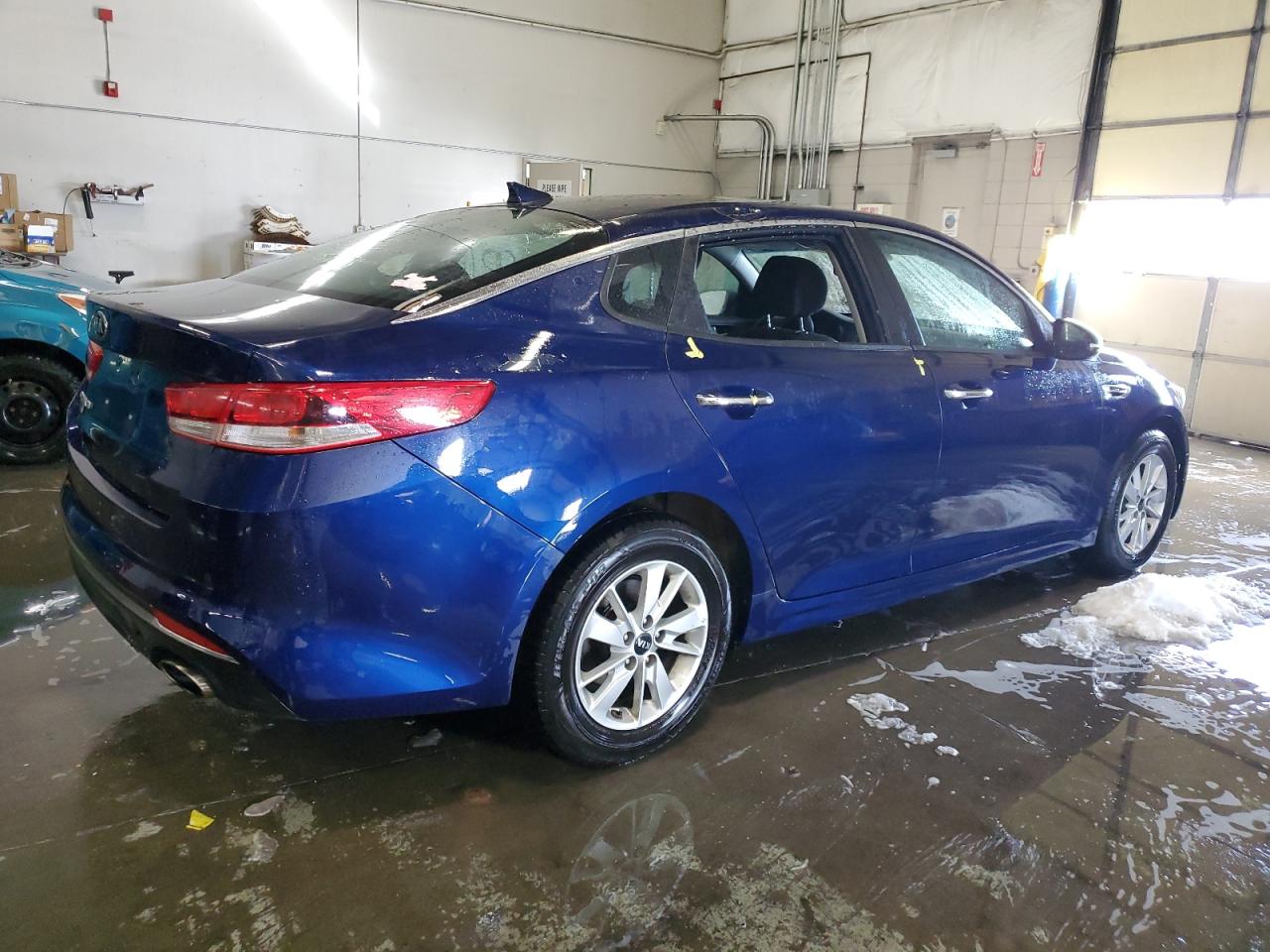 Автомобиль KIA OPTIMA LX 2018 | GrandCar Автомобиль KIA OPTIMA LX 2018 | GrandCar
