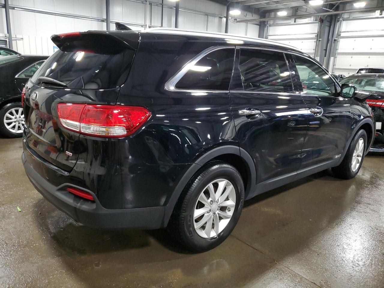 Автомобиль KIA SORENTO LX 2017 | GrandCar Автомобиль KIA SORENTO LX 2017 | GrandCar