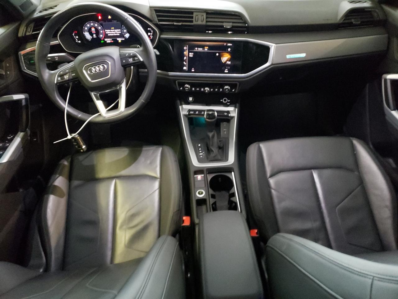 Автомобіль AUDI Q3 PREMIUM PLUS S LINE 2021 | GrandCar Автомобіль AUDI Q3 PREMIUM PLUS S LINE 2021 | GrandCar