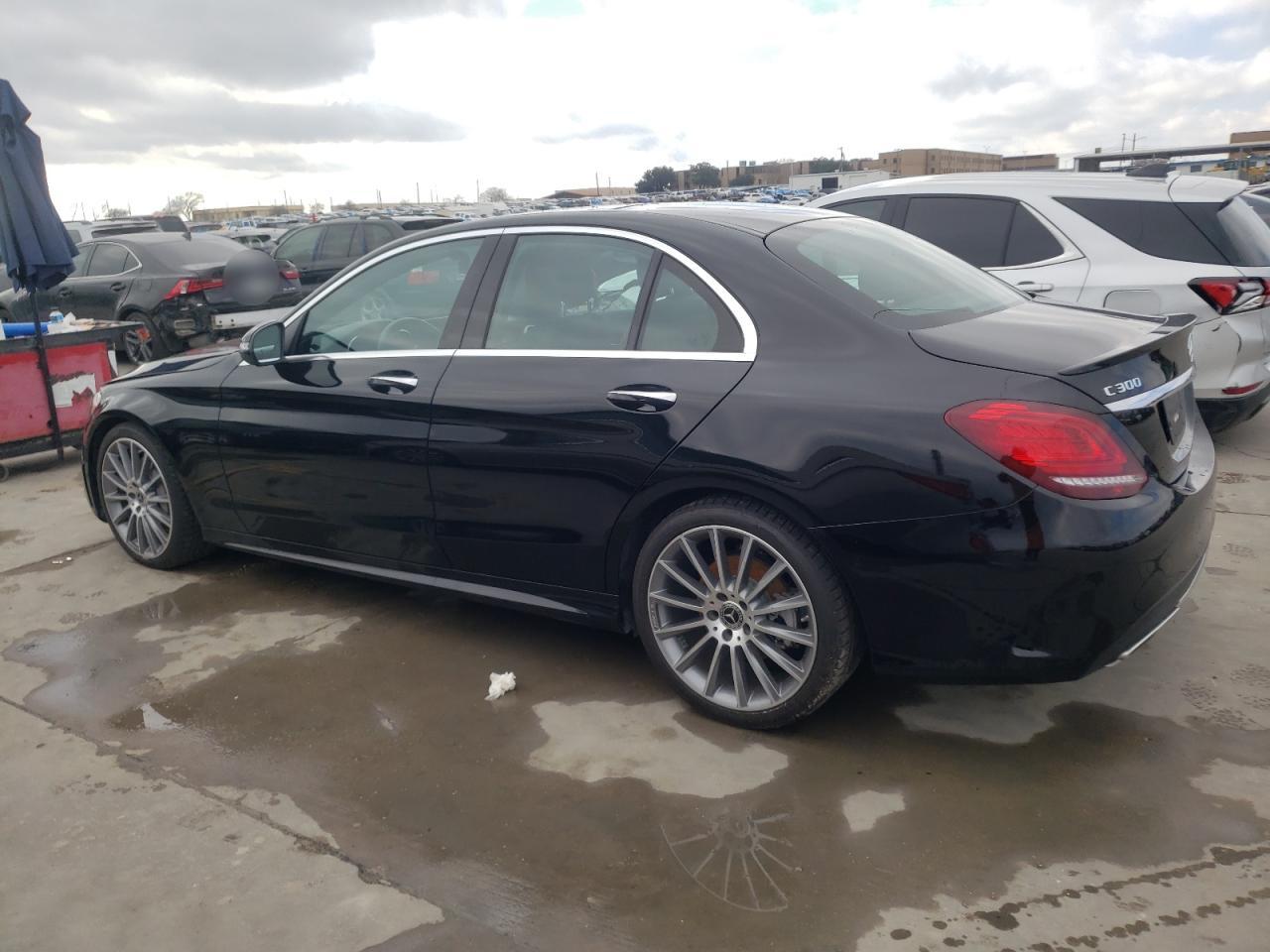 Автомобиль MERCEDES-BENZ C 300 2020 | GrandCar Автомобиль MERCEDES-BENZ C 300 2020 | GrandCar