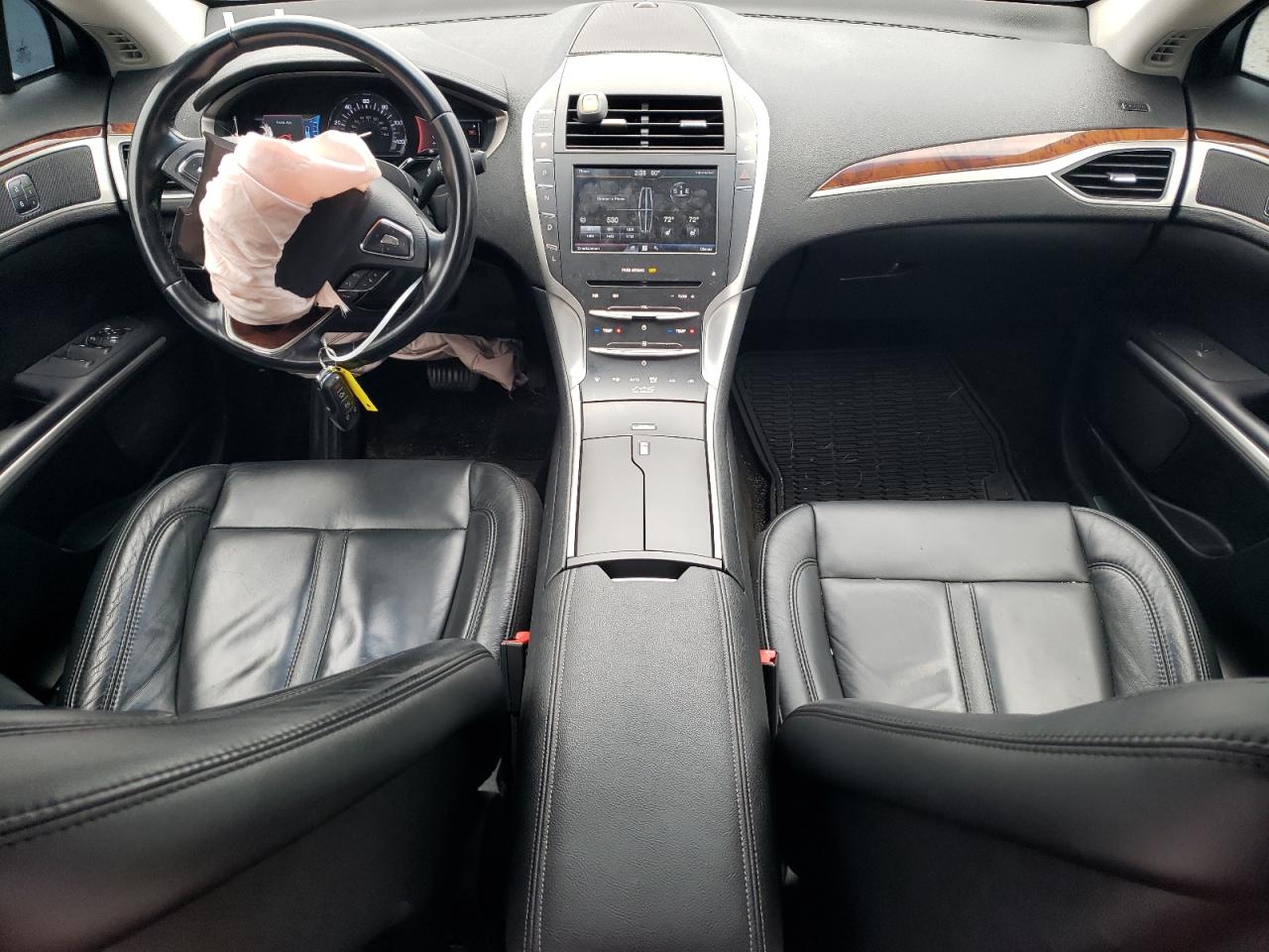 Автомобіль LINCOLN MKZ HYBRID 2015 | GrandCar Автомобіль LINCOLN MKZ HYBRID 2015 | GrandCar