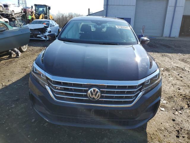 Автомобиль VOLKSWAGEN PASSAT R-LINE 2020 | GrandCar Автомобиль VOLKSWAGEN PASSAT R-LINE 2020 | GrandCar