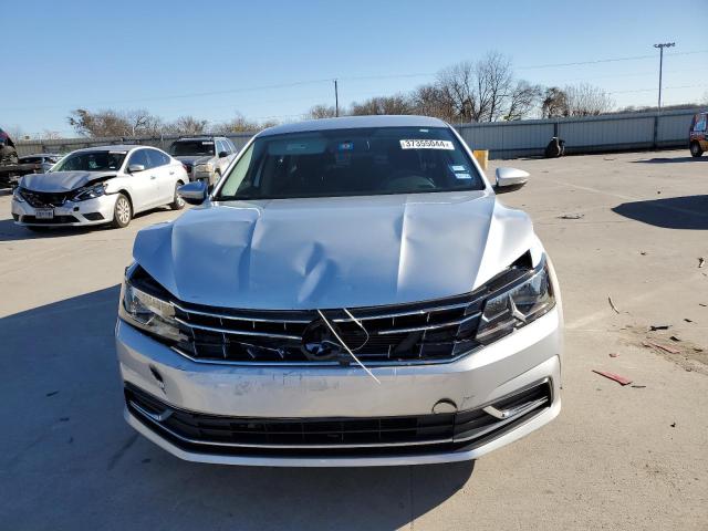 Автомобиль VOLKSWAGEN PASSAT S 2016 | GrandCar Автомобиль VOLKSWAGEN PASSAT S 2016 | GrandCar