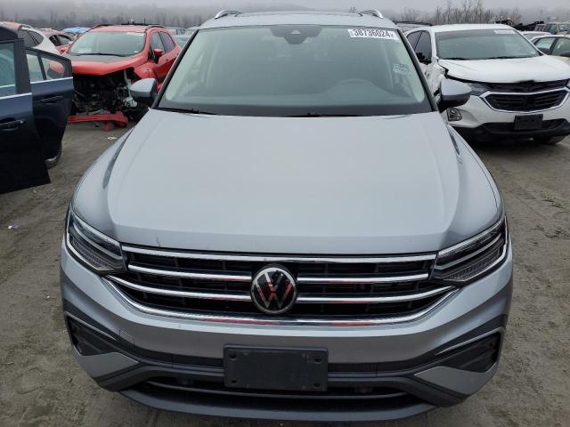 Автомобіль VOLKSWAGEN TIGUAN SE 2022 | GrandCar Автомобіль VOLKSWAGEN TIGUAN SE 2022 | GrandCar