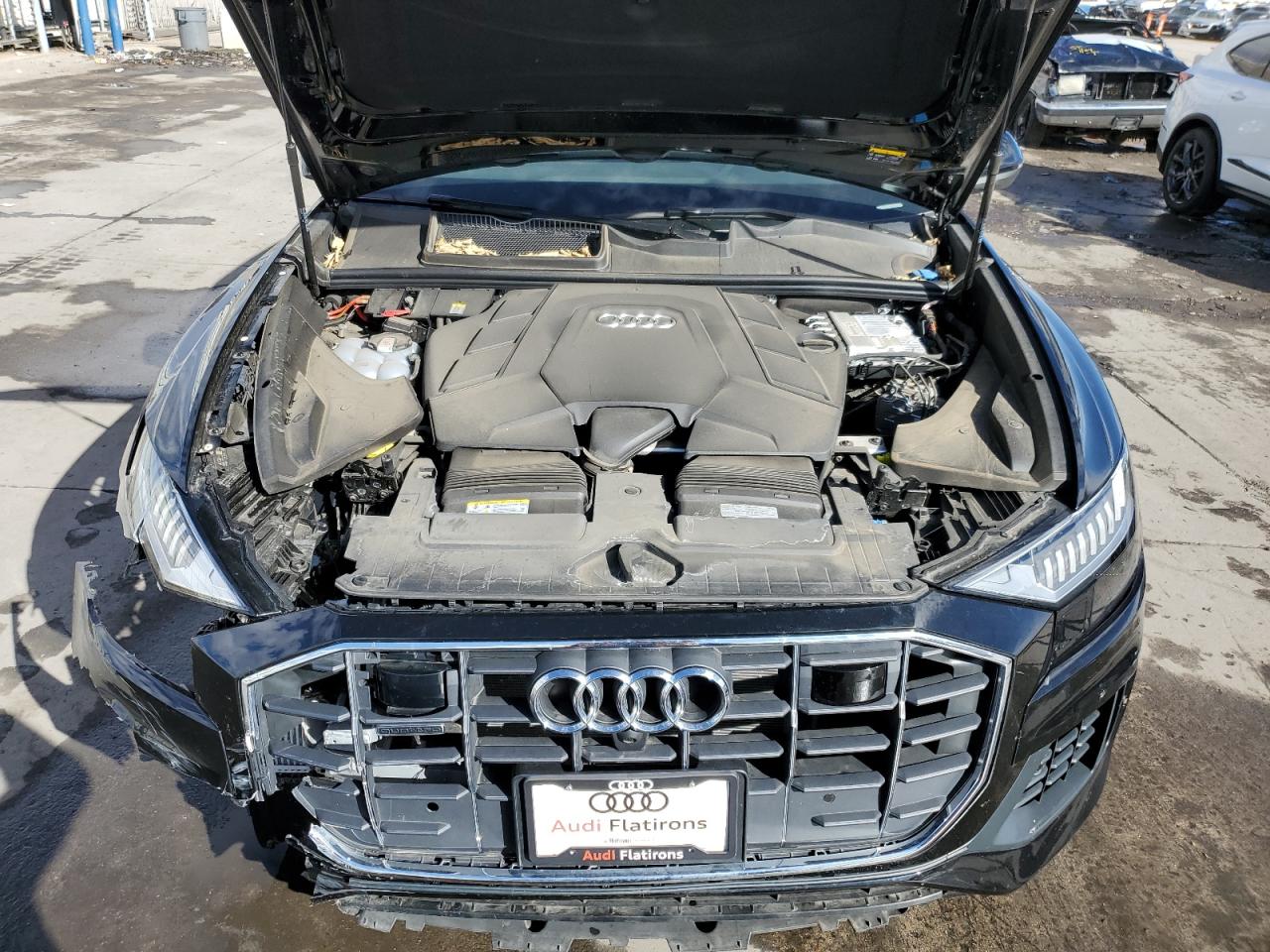 Автомобиль AUDI Q8 PREMIUM PLUS 2023 | GrandCar Автомобиль AUDI Q8 PREMIUM PLUS 2023 | GrandCar