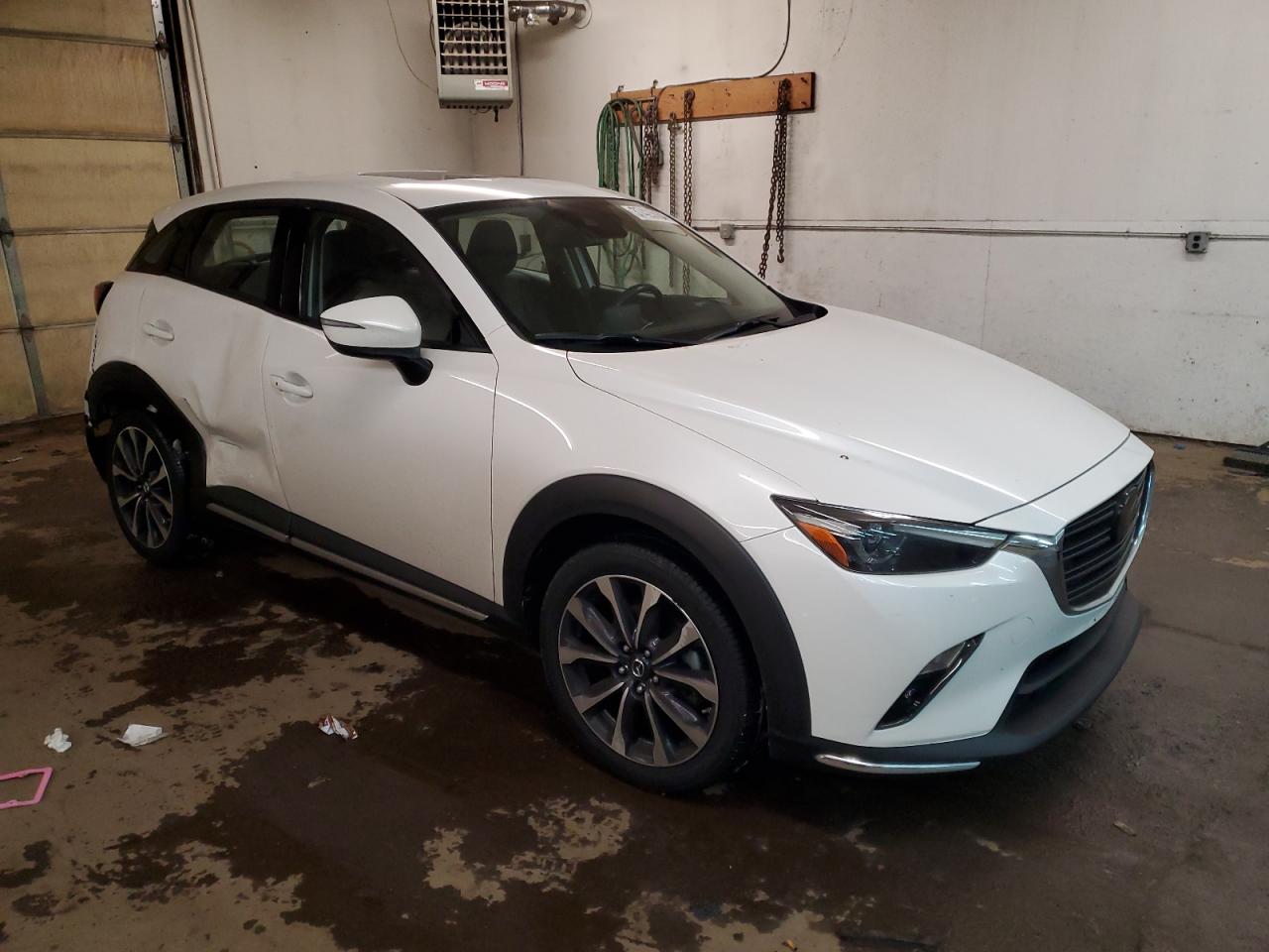 Автомобиль MAZDA CX-3 GRAND TOURING 2019 | GrandCar Автомобиль MAZDA CX-3 GRAND TOURING 2019 | GrandCar