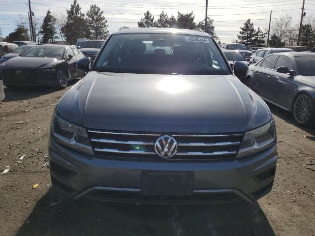 Автомобиль VOLKSWAGEN TIGUAN S 2018 | GrandCar Автомобиль VOLKSWAGEN TIGUAN S 2018 | GrandCar