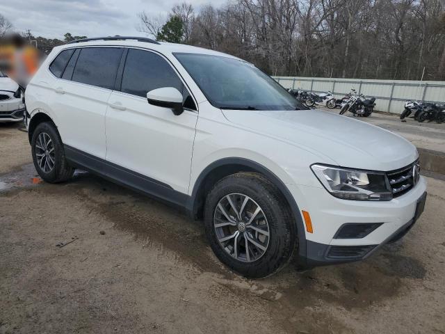 Автомобиль VOLKSWAGEN TIGUAN SE 2019 | GrandCar Автомобиль VOLKSWAGEN TIGUAN SE 2019 | GrandCar