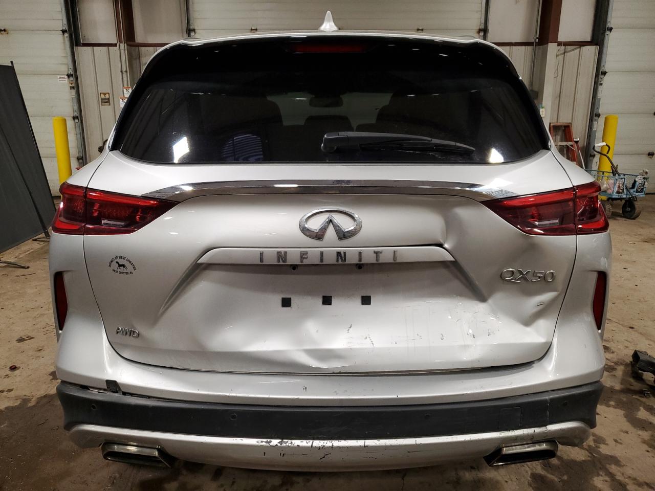 Автомобиль INFINITI QX50 ESSENTIAL 2019 | GrandCar Автомобиль INFINITI QX50 ESSENTIAL 2019 | GrandCar
