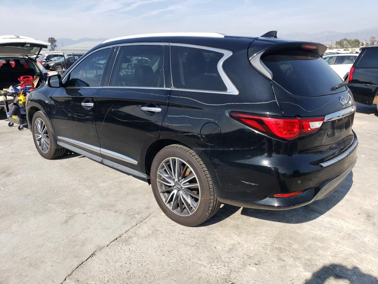 Автомобиль INFINITI QX60 2018 | GrandCar Автомобиль INFINITI QX60 2018 | GrandCar