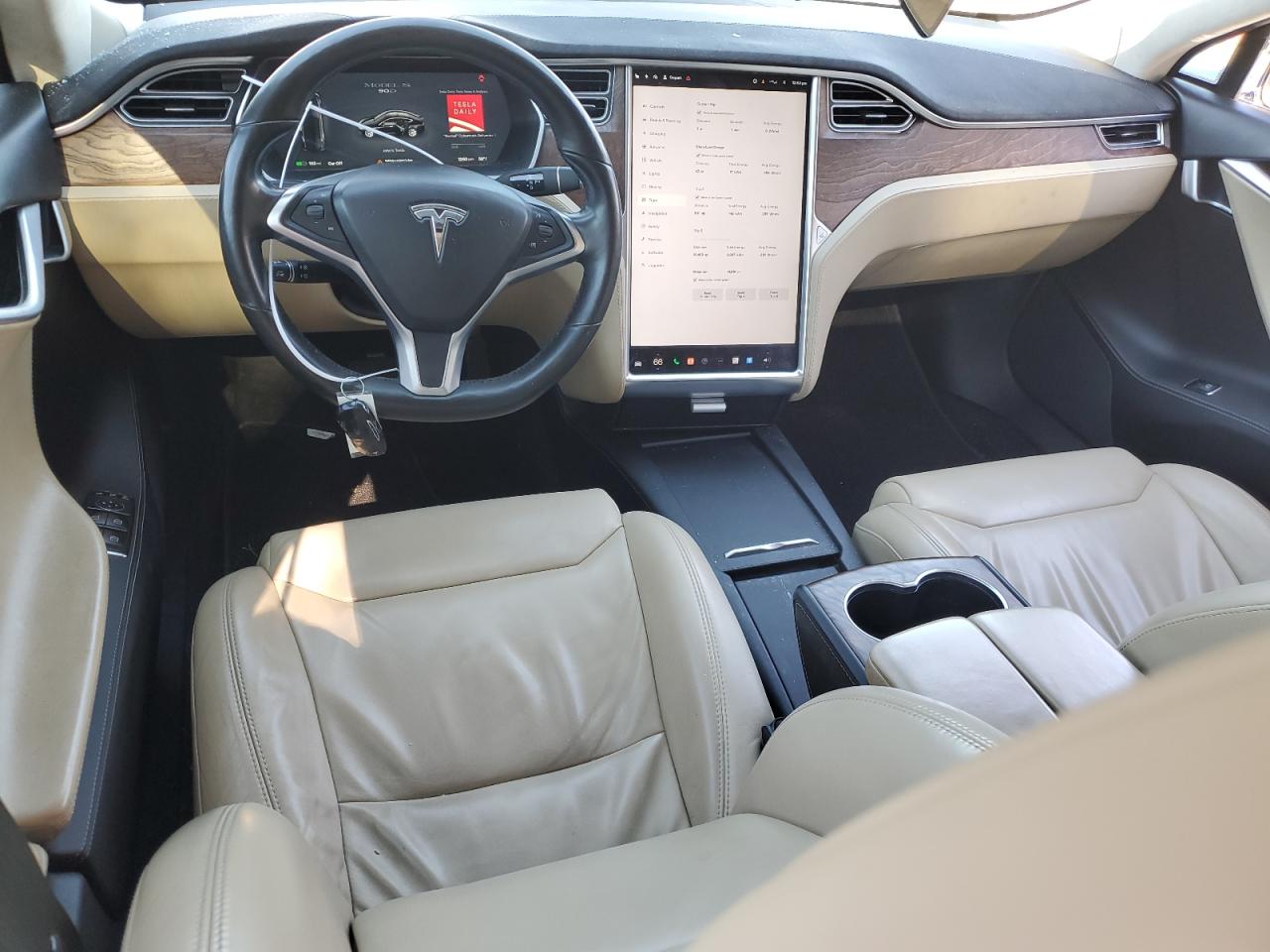 Автомобиль TESLA MODEL S 2017 | GrandCar Автомобиль TESLA MODEL S 2017 | GrandCar