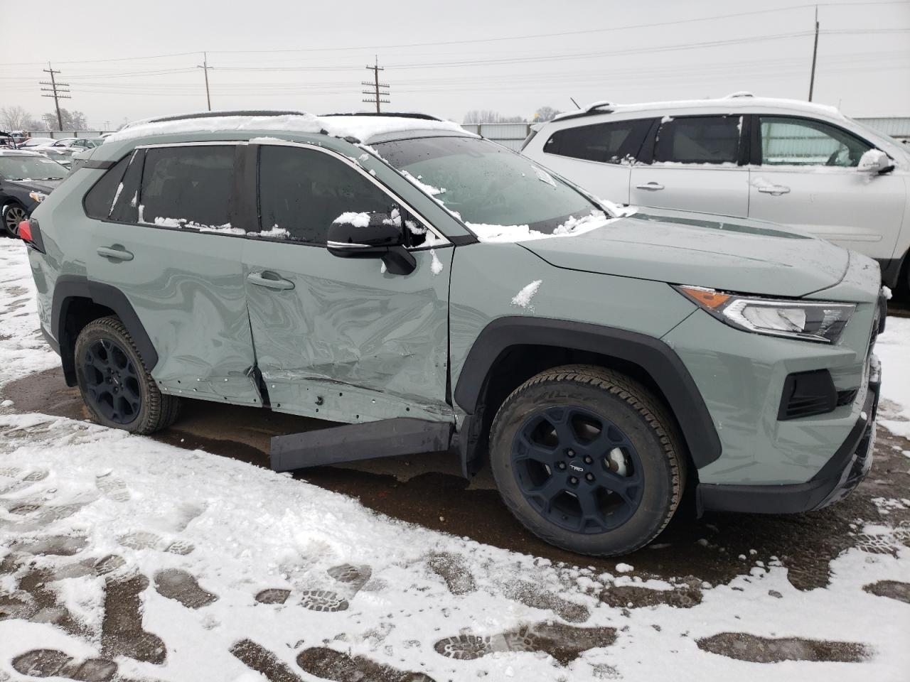 Автомобиль TOYOTA RAV4 ADVENTURE 2020 | GrandCar Автомобиль TOYOTA RAV4 ADVENTURE 2020 | GrandCar