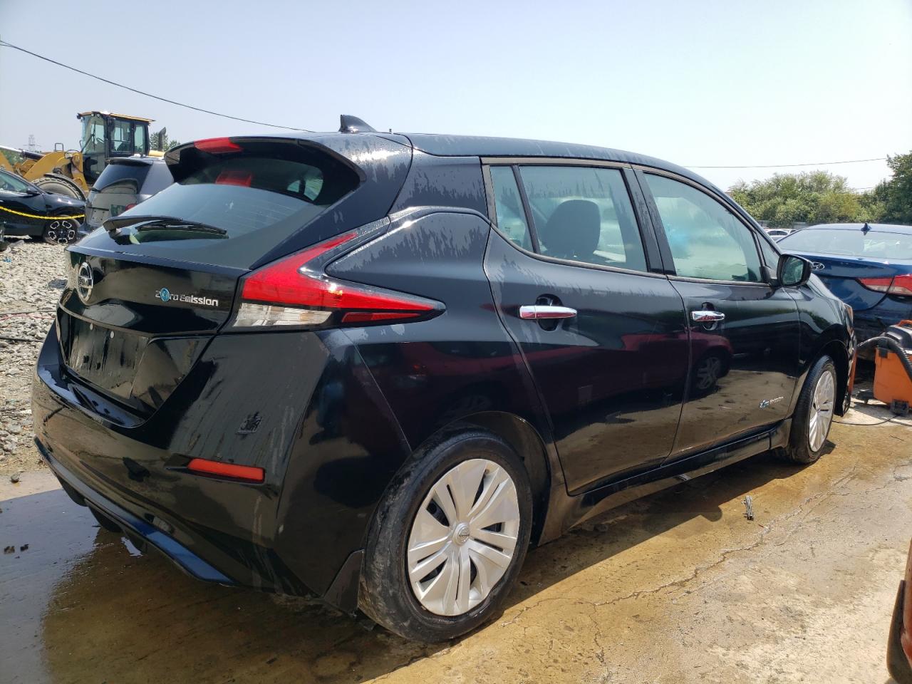 Автомобіль NISSAN LEAF S 2019 | GrandCar Автомобіль NISSAN LEAF S 2019 | GrandCar