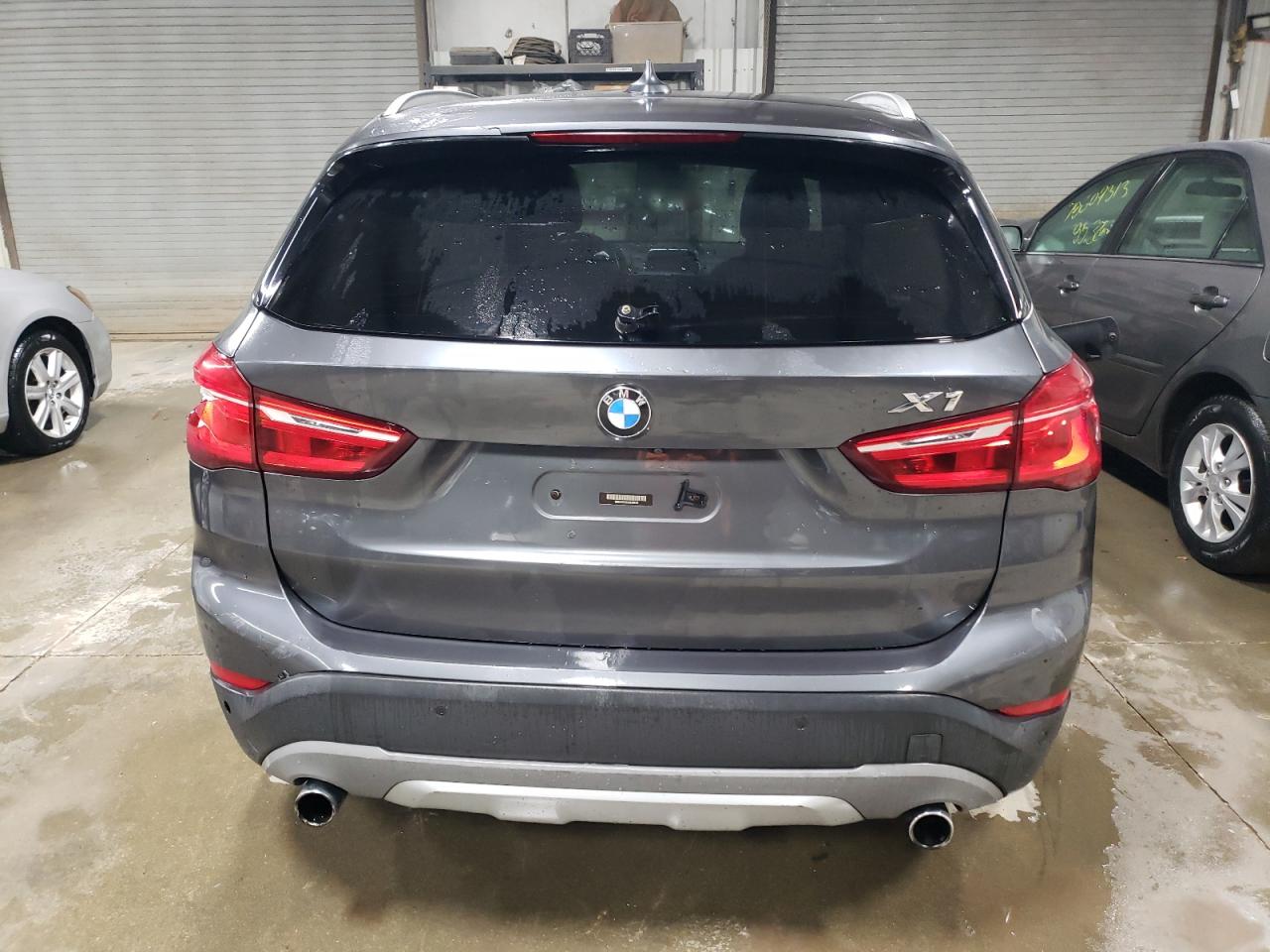 Автомобиль BMW X1 XDRIVE28I 2016 | GrandCar Автомобиль BMW X1 XDRIVE28I 2016 | GrandCar