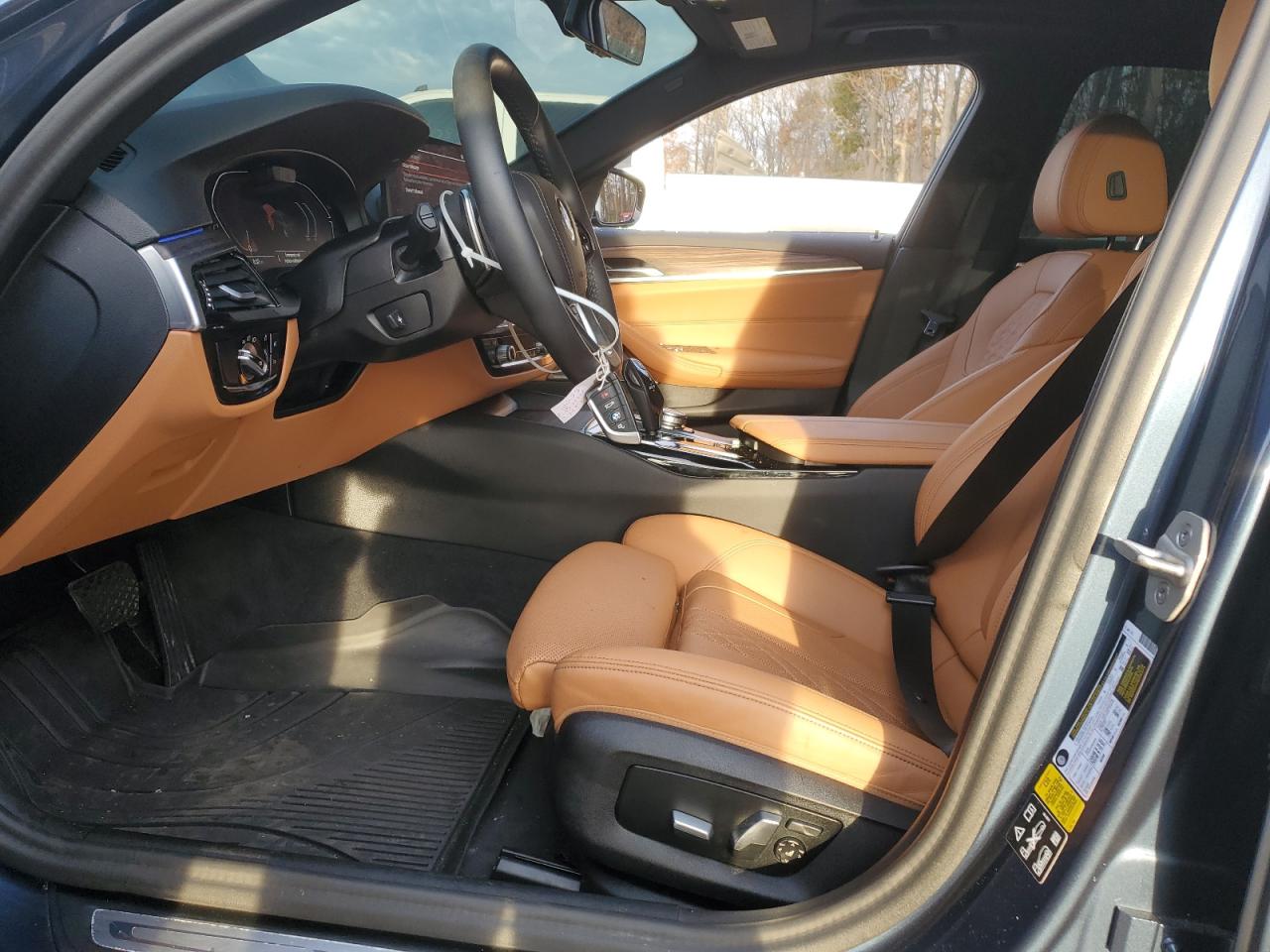 Автомобиль BMW 540 XI 2023 | GrandCar Автомобиль BMW 540 XI 2023 | GrandCar