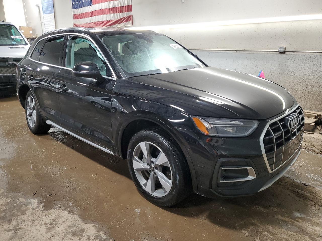 Автомобиль AUDI Q5 PREMIUM PLUS 2023 | GrandCar Автомобиль AUDI Q5 PREMIUM PLUS 2023 | GrandCar