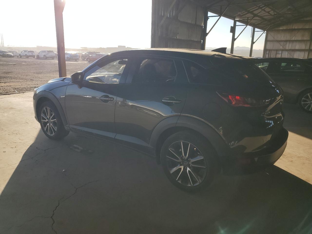 Автомобиль MAZDA CX-3 TOURING 2017 | GrandCar Автомобиль MAZDA CX-3 TOURING 2017 | GrandCar