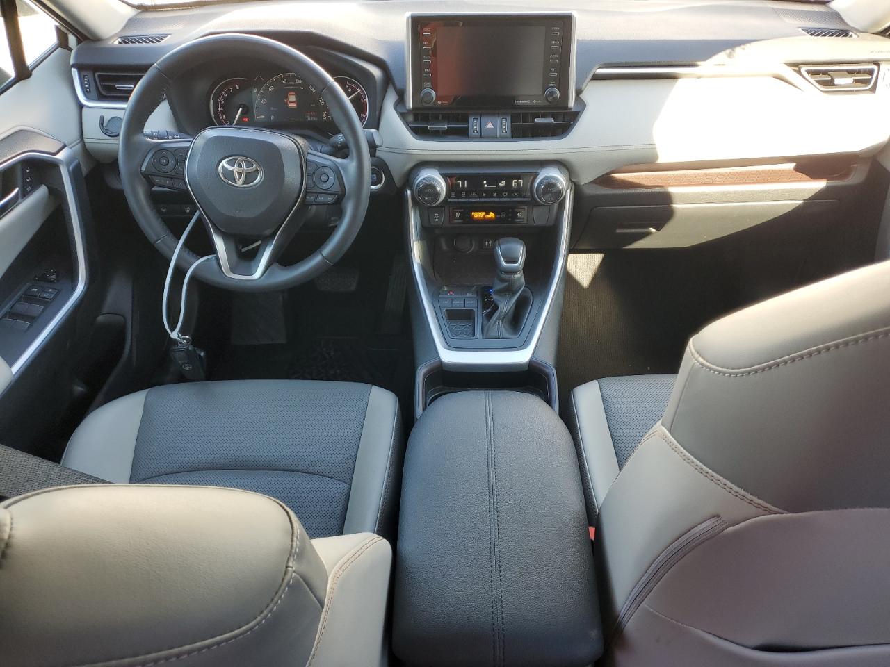 Автомобіль TOYOTA RAV4 LIMITED 2019 | GrandCar Автомобіль TOYOTA RAV4 LIMITED 2019 | GrandCar