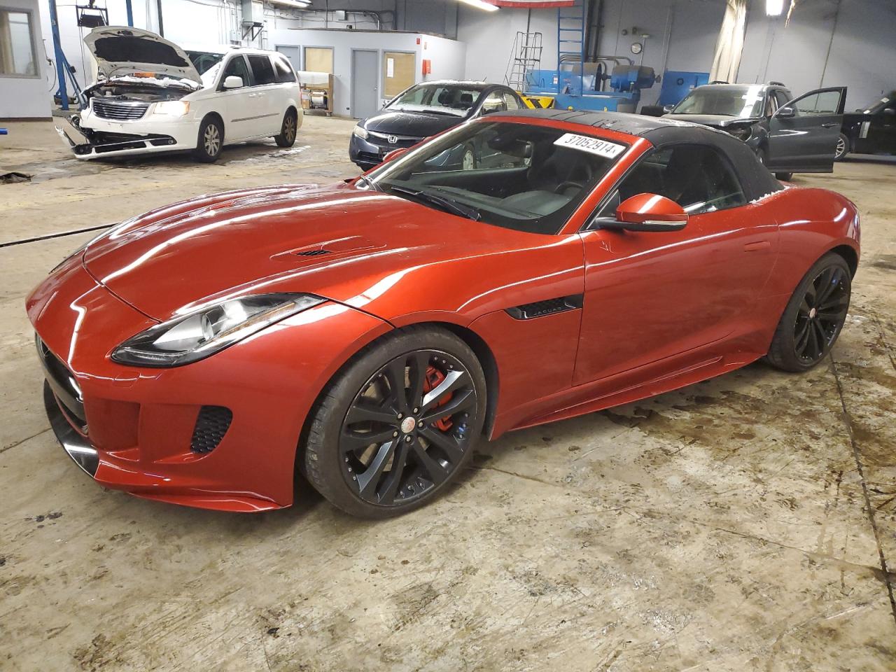 Автомобіль JAGUAR F-TYPE S 2016 | GrandCar