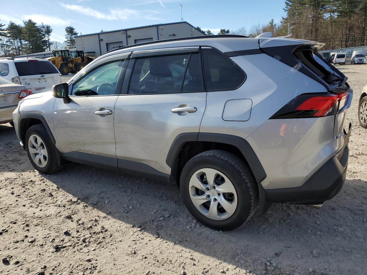 Автомобиль TOYOTA RAV4 LE 2020 | GrandCar Автомобиль TOYOTA RAV4 LE 2020 | GrandCar