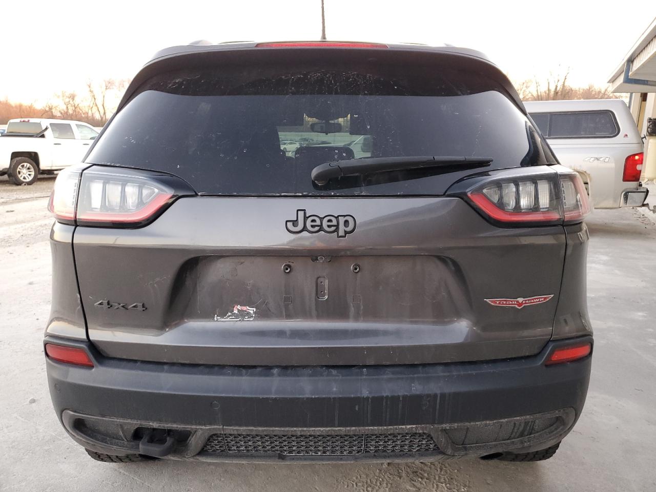 Автомобиль JEEP CHEROKEE TRAILHAWK 2019 | GrandCar Автомобиль JEEP CHEROKEE TRAILHAWK 2019 | GrandCar