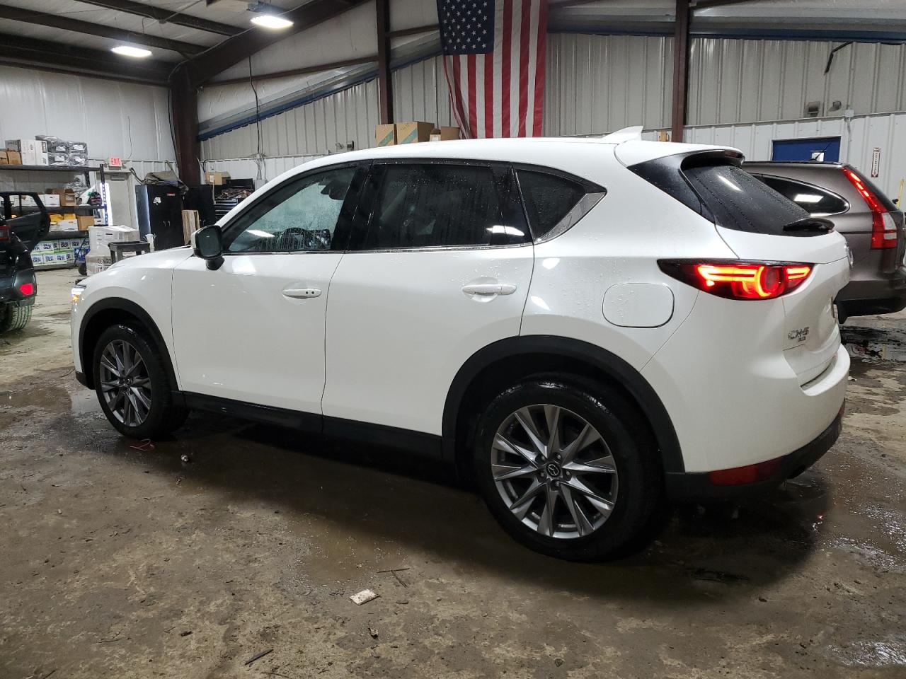 Автомобиль MAZDA CX-5 GRAND TOURING 2020 | GrandCar Автомобиль MAZDA CX-5 GRAND TOURING 2020 | GrandCar