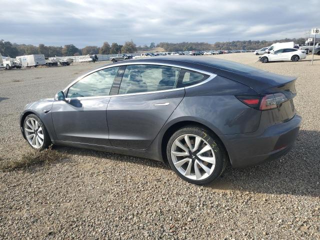 Автомобіль TESLA MODEL 3 2018 | GrandCar Автомобіль TESLA MODEL 3 2018 | GrandCar