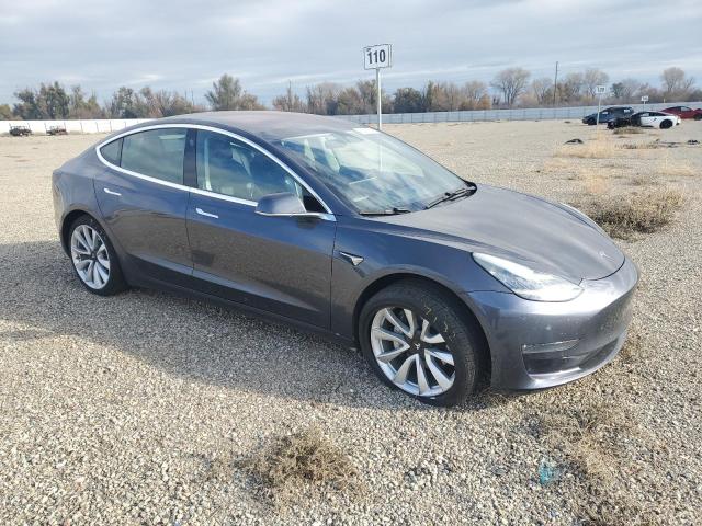 Автомобіль TESLA MODEL 3 2018 | GrandCar Автомобіль TESLA MODEL 3 2018 | GrandCar