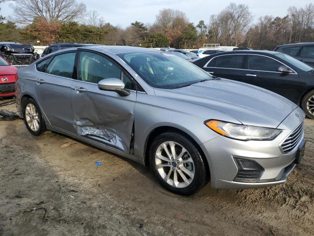Автомобиль FORD FUSION SE 2020 | GrandCar Автомобиль FORD FUSION SE 2020 | GrandCar