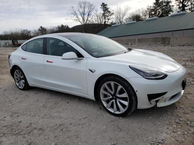 Автомобіль TESLA MODEL 3 2018 | GrandCar Автомобіль TESLA MODEL 3 2018 | GrandCar