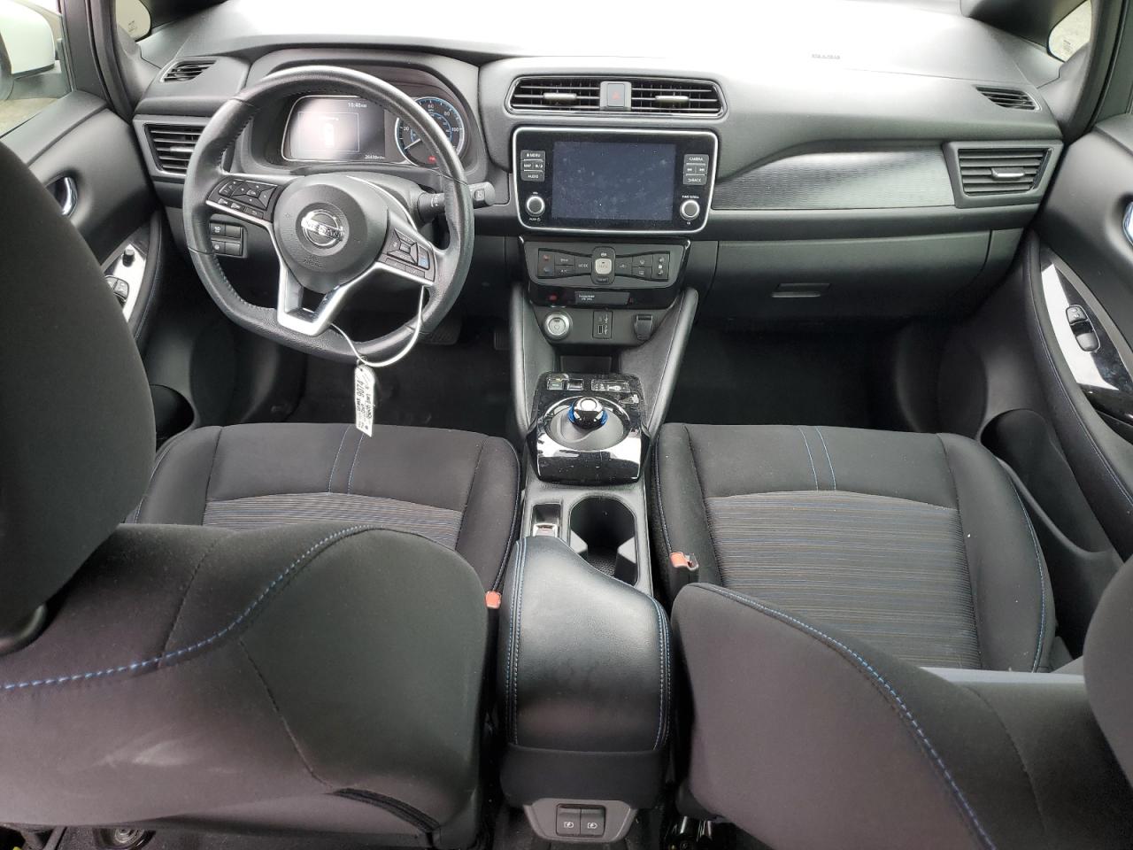 Автомобіль NISSAN LEAF SV 2020 | GrandCar Автомобіль NISSAN LEAF SV 2020 | GrandCar