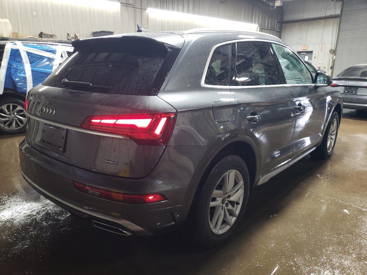 Автомобиль AUDI Q5 PREMIUM 45 2022 | GrandCar Автомобиль AUDI Q5 PREMIUM 45 2022 | GrandCar