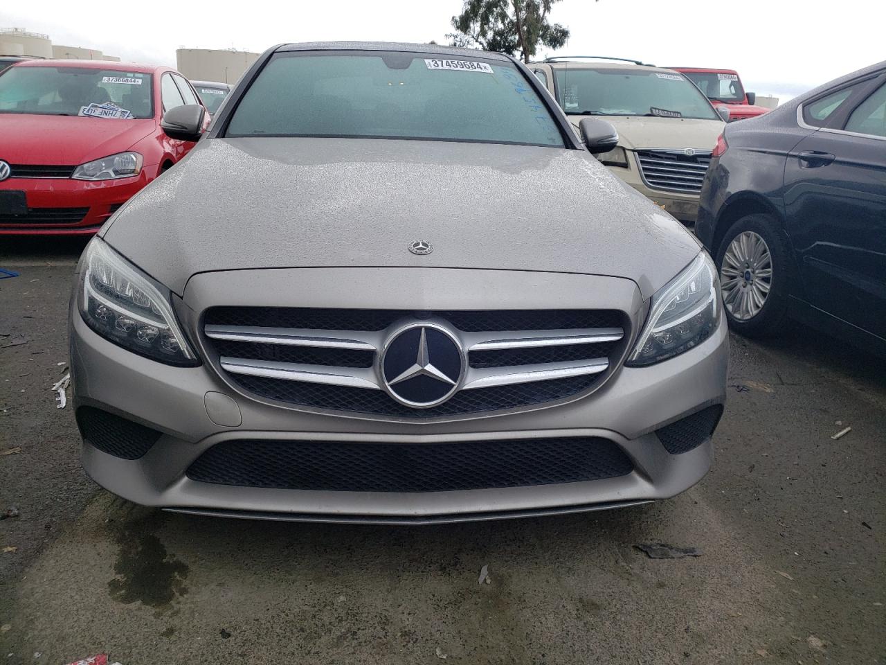 Автомобиль MERCEDES-BENZ C 300 2019 | GrandCar Автомобиль MERCEDES-BENZ C 300 2019 | GrandCar