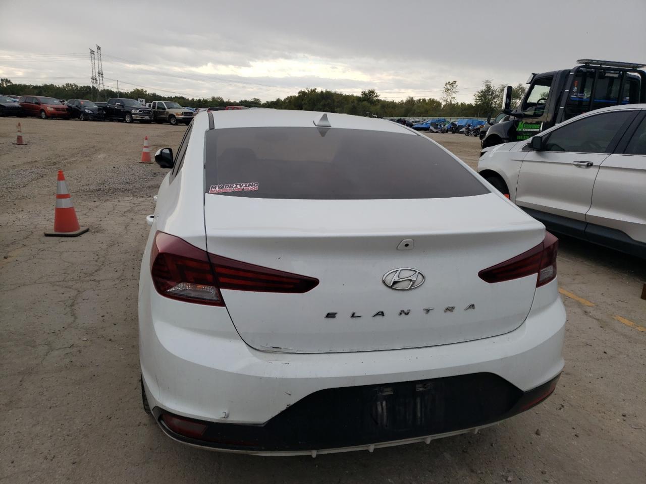Автомобиль HYUNDAI ELANTRA SEL 2019 | GrandCar Автомобиль HYUNDAI ELANTRA SEL 2019 | GrandCar