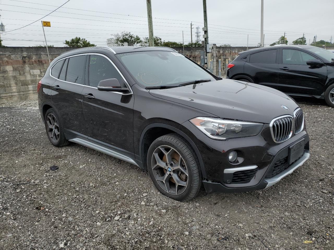 Автомобиль BMW X1 XDRIVE28I 2018 | GrandCar