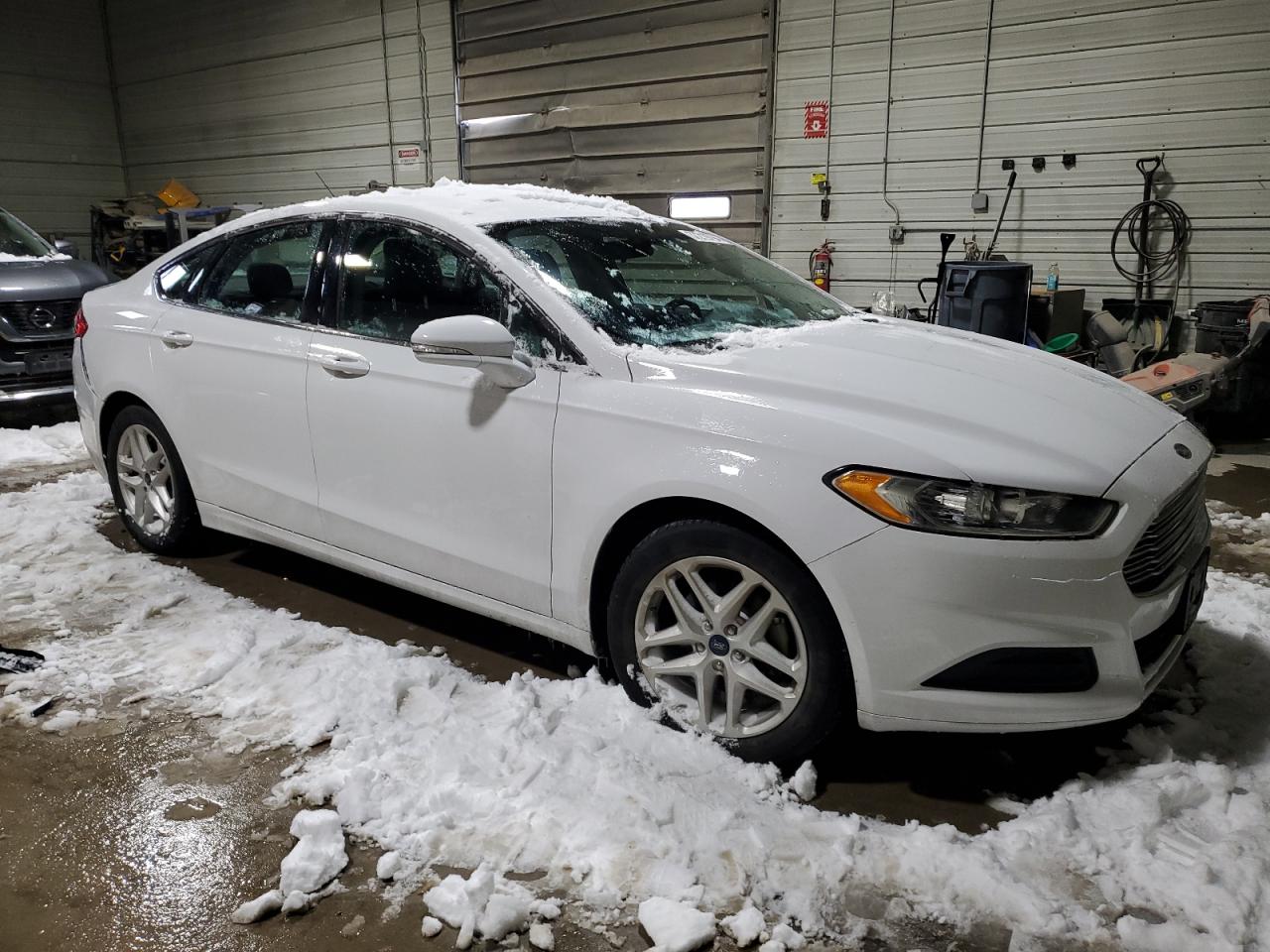 Автомобіль FORD FUSION SE 2016 | GrandCar Автомобіль FORD FUSION SE 2016 | GrandCar
